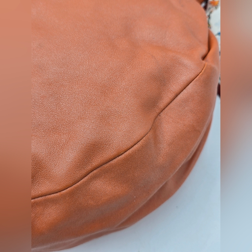 Coach Allie Leather Hobo Shoulder Bag - Picture 5 of 16